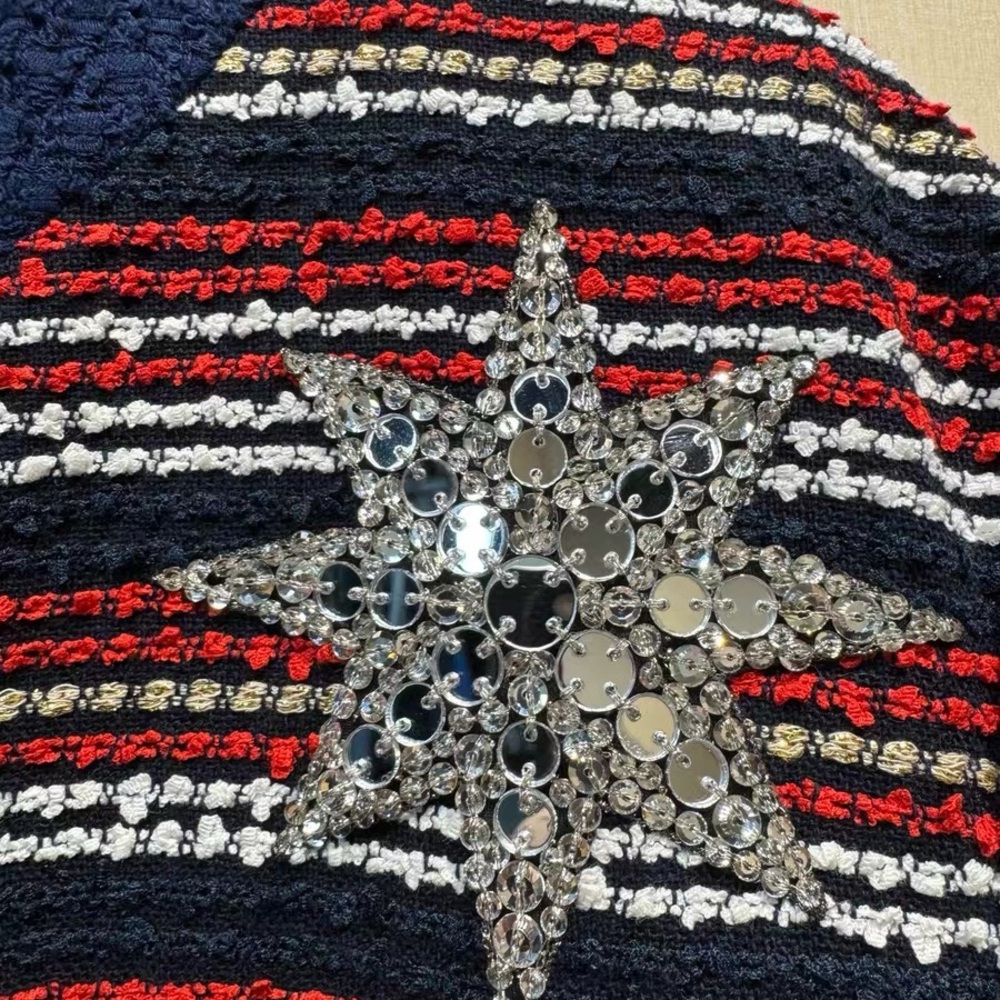 Authentic Gucci Navy and Red Striped Jacket - Picture 4 of 10